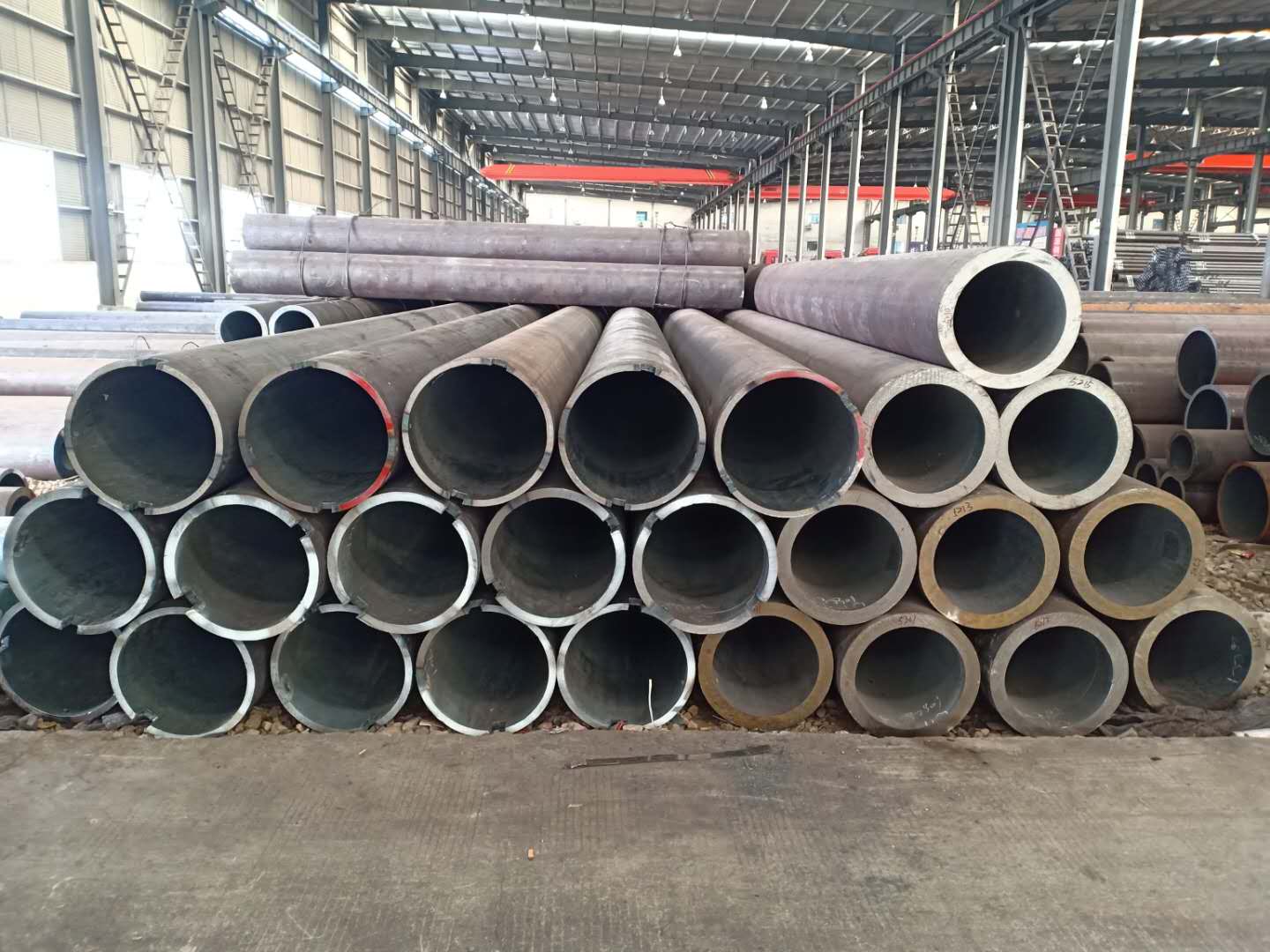good price and quality High alloy seamless steel pipe on sales